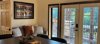 In the center of all the Black Hills has to offer, The Elkhorn Cabin with a Hot Tub