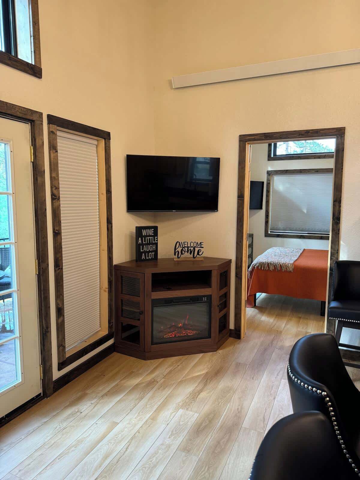 2 bedrooms, WiFi, bed sheets