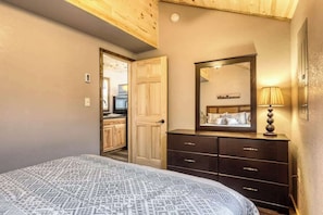 1 dormitorio, cuna de viaje, wifi y ropa de cama