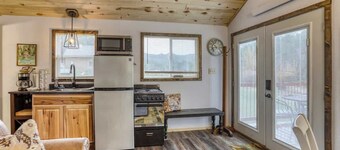Donna's Creekside Retreat
