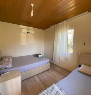 9 soverom, strykejern/-brett, wi-fi og sengetøy