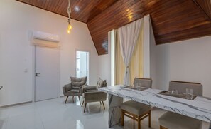 Interior - Cozy Studio in Itapema, SC Rgob701 (Itapema)