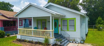 Near Island View Casino, the Gulfport Aquarium, Restaurants, Beaches, and the Beautiful Jones Park!