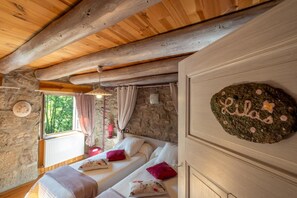 3 bedrooms, iron/ironing board, travel crib, free WiFi