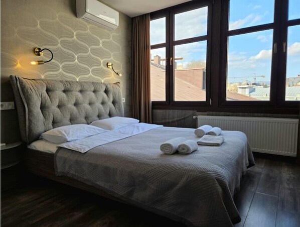 1 bedroom, iron/ironing board, WiFi