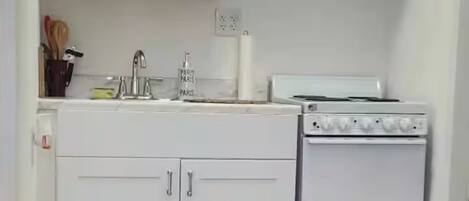 Microwave, oven, stovetop