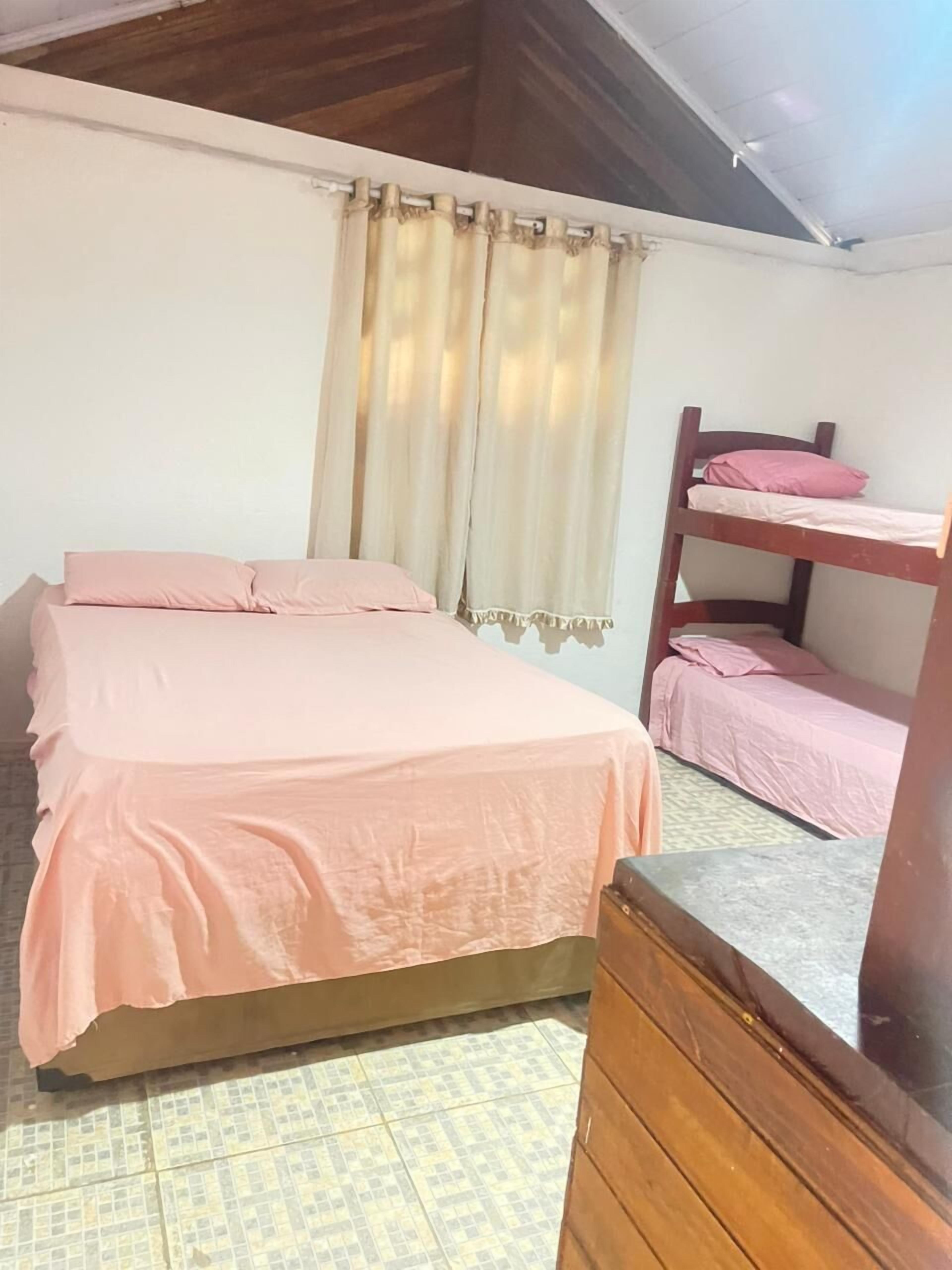 Family Room | Free WiFi