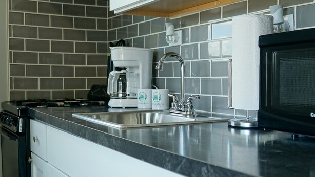 Private kitchen - 2BR Room at Alexander’s Landing. Walk to Indiana Beach + Pool Access (Monticello)