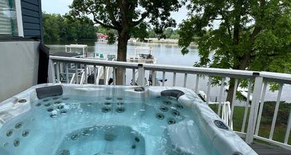 Relax & Recharge – Lake Views Just Outside Your Door