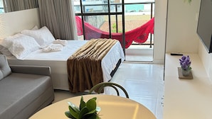 Ảnh chưa phân loại, 5 trong số 33 ảnh, nút