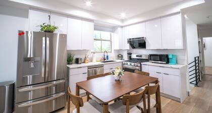 Stylish Private Room by Downtown LA