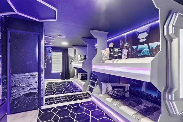 8 bedrooms, iron/ironing board, travel cot, free WiFi