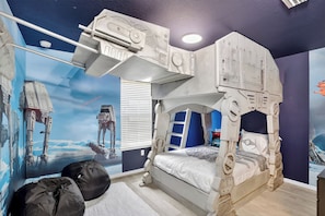 8 chambres, fer et planche à repasser, lit parapluie, Wi-Fi gratuit