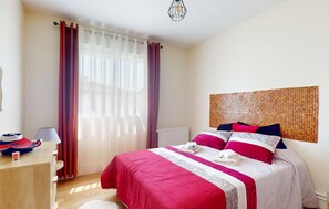 2 Schlafzimmer, Bügeleisen/Bügelbrett, kostenloses WLAN