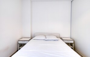 1 chambre, fer et planche à repasser, Wi-Fi gratuit