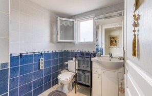 Douche, séchoir à cheveux