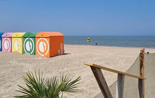 Cozy home in EPERLECQUES with WiFi