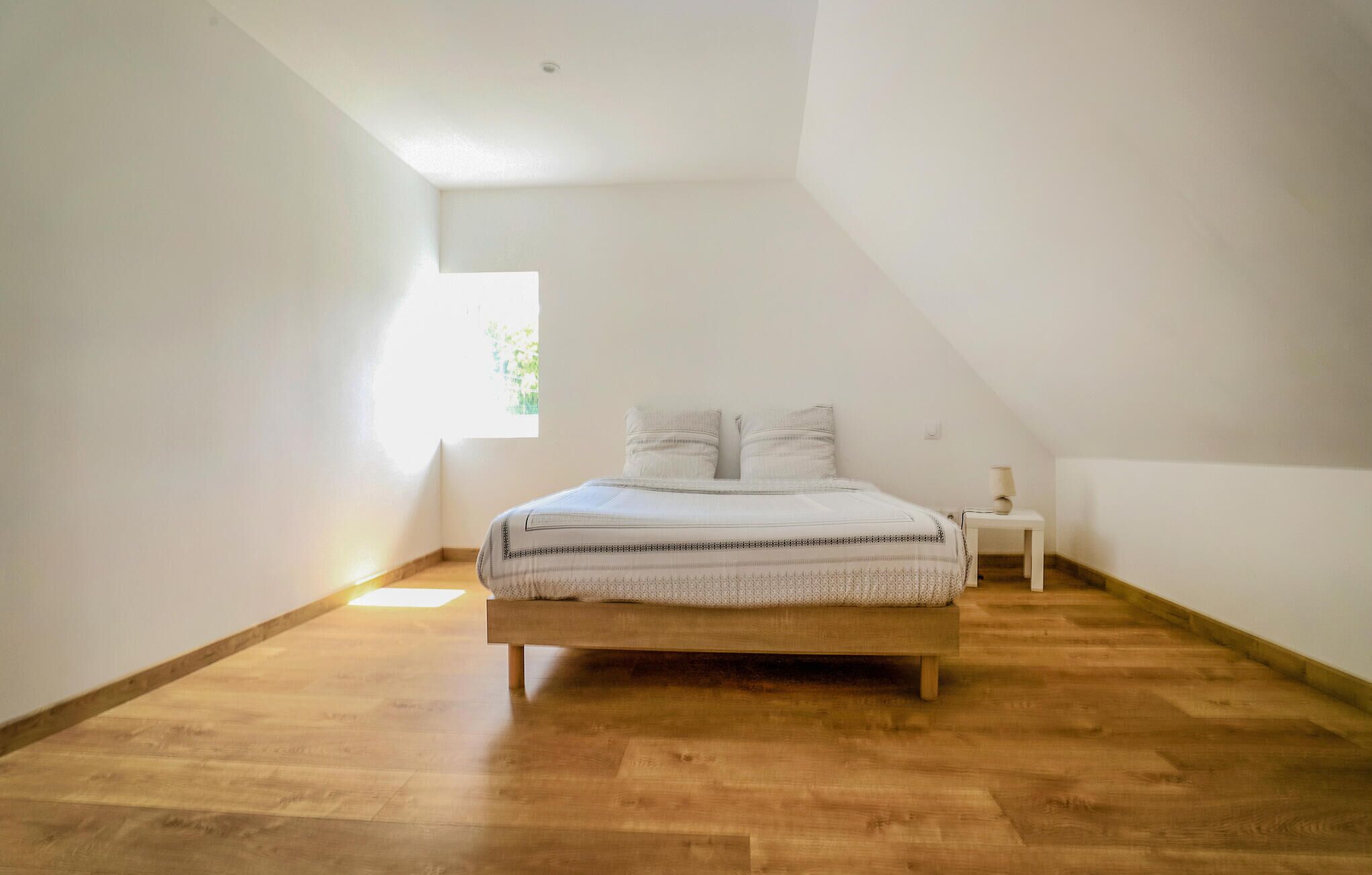 3 多间卧室、旅行婴儿床、免费 WiFi