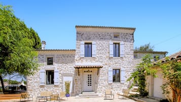 Fachada