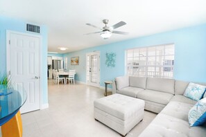 TV connectée, table de tennis de table