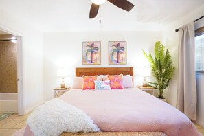 2 chambres, lit parapluie, draps fournis