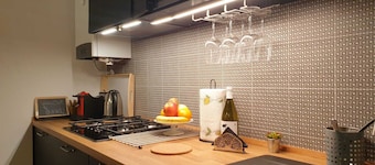 Welcoming 3bedroom apartment with WiFi and a kitchen-living in charming L'Aquila