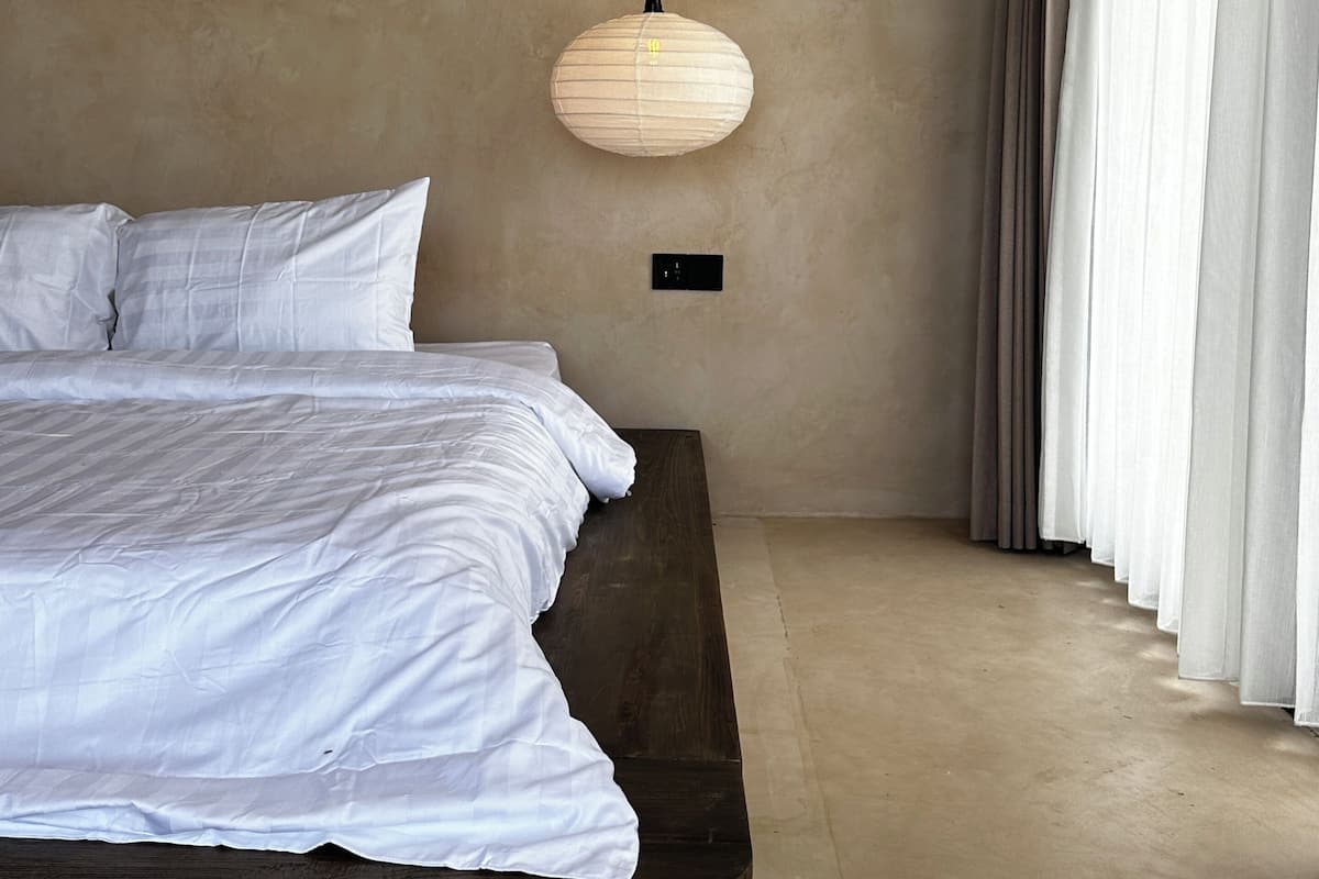 Premium bedding, bed sheets