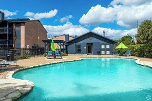 Outdoor pool - Sleepover | Charming 1BD/1BA + Gym - Austin TX (Austin)