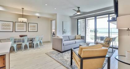 Suite 101 @ Water's Edge Resort
