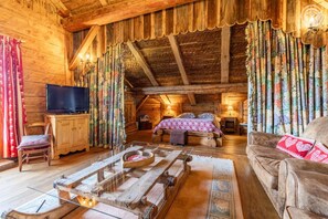 4 habitaciones y tabla de planchar con plancha 