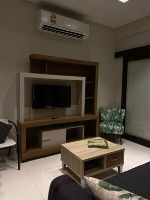 Smart-TV, Kamin