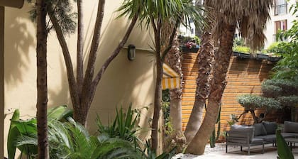L'EDEN HOUSSE, swimming pool, beach 1 minute walk