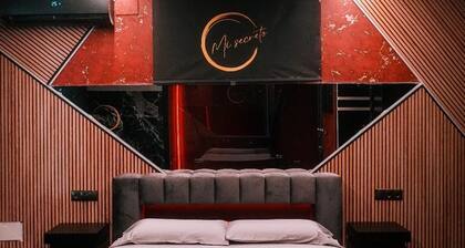 THEMED APARTMENT "50 Shades of .....".