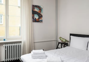Fer et planche à repasser, Wi-Fi, draps fournis