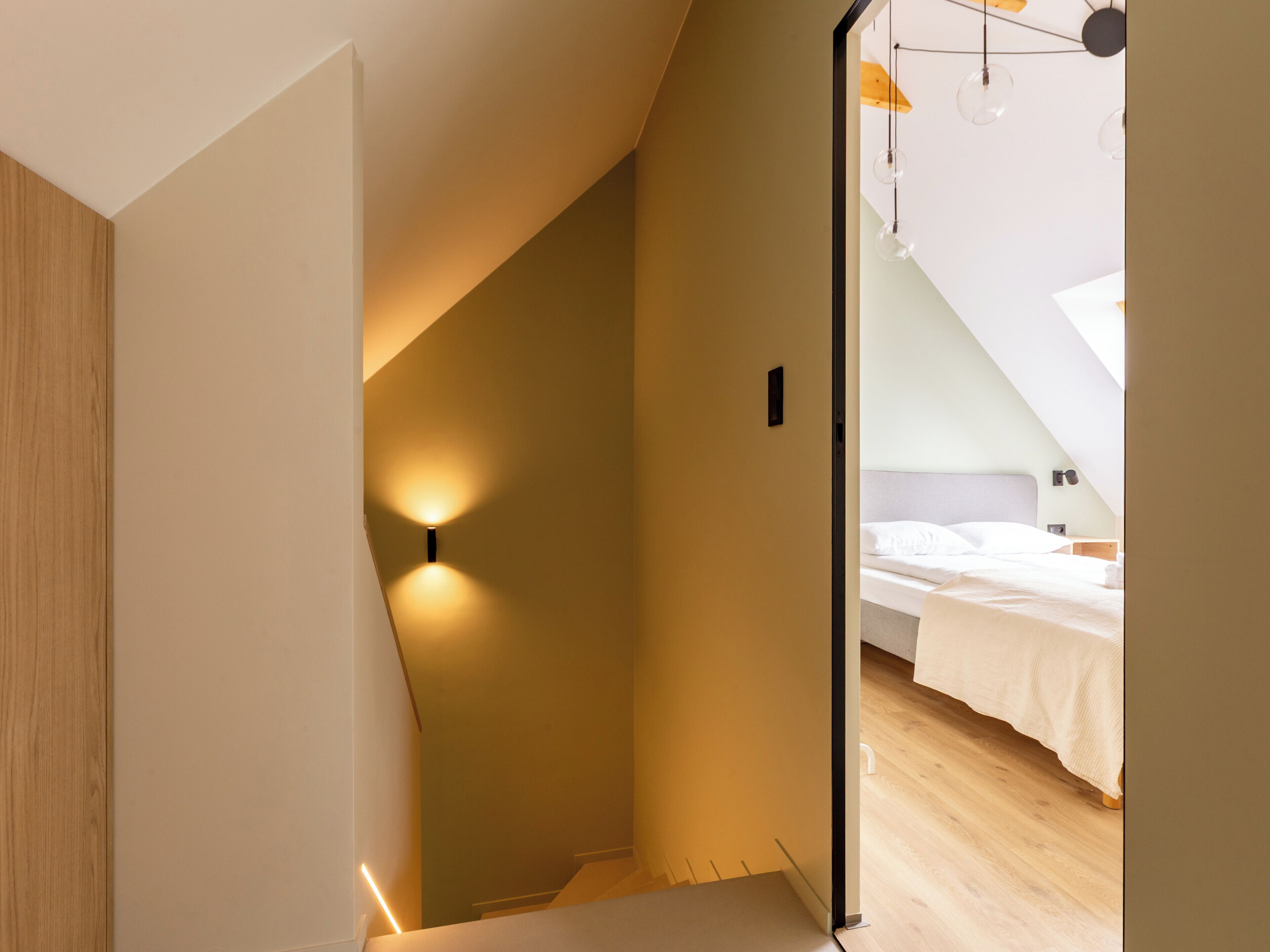 2 間睡房、熨斗/熨衫板、Wi-Fi、床單