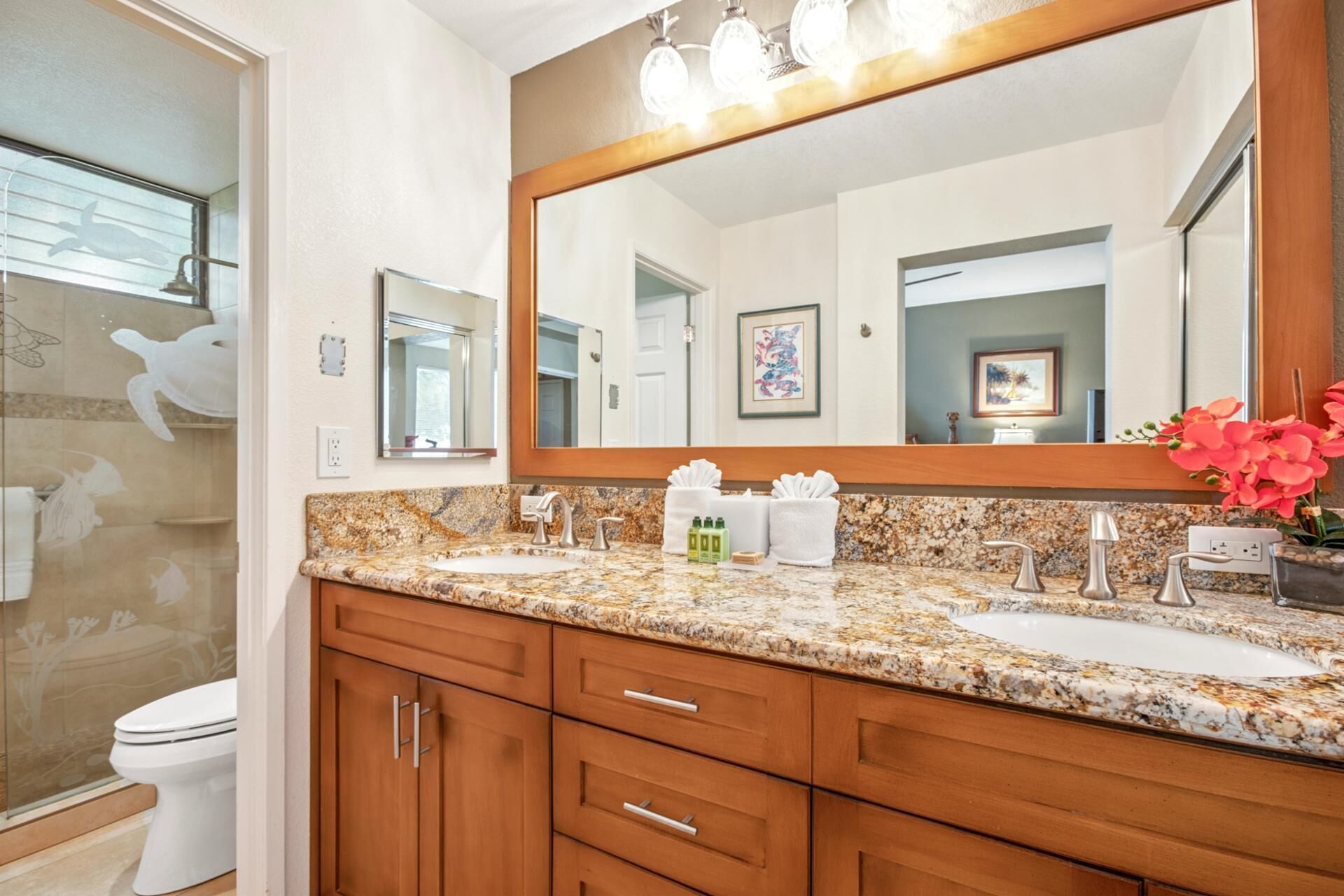 Condo (1 Bedroom) | Bathroom