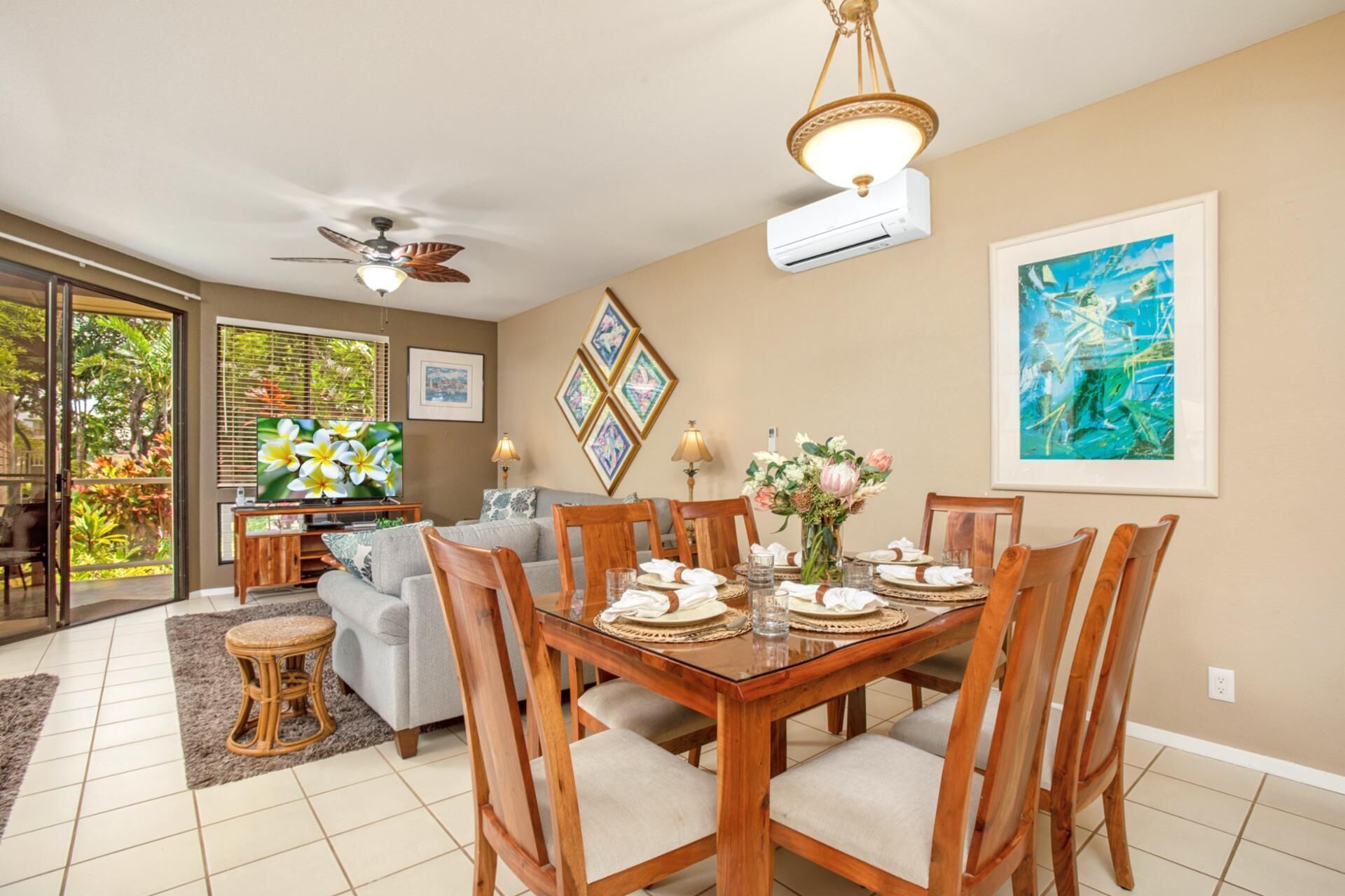Condo (1 Bedroom) | Dining