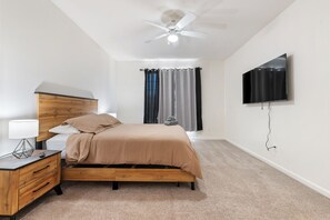 5 bedrooms, iron/ironing board, free WiFi, bed sheets
