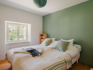 6 bedrooms, Internet