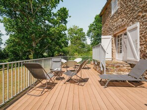 Terrace/patio - La Longère by Interhome (Pleurtuit)