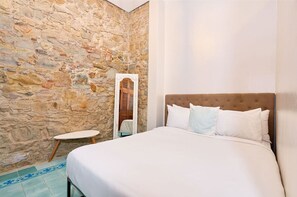 1 dormitorio, tabla de planchar con plancha, wifi gratis y ropa de cama