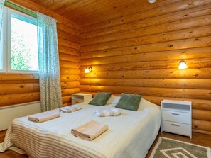 3 bedrooms, Internet