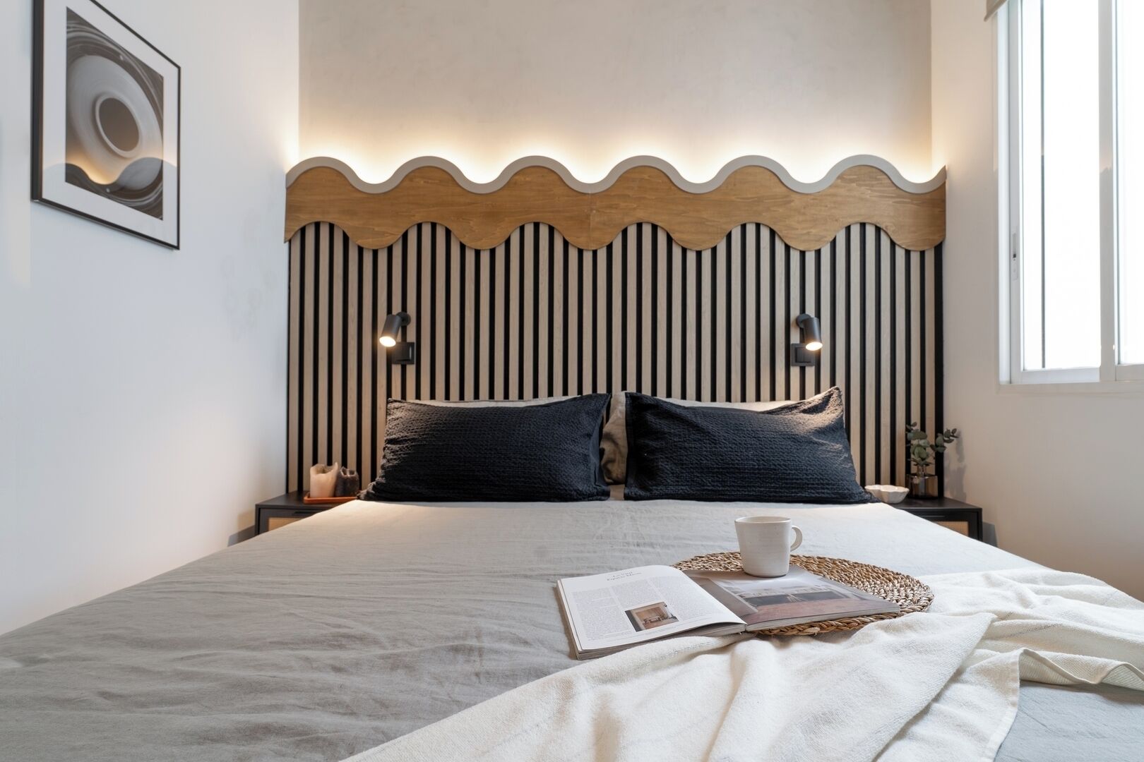 1 dormitorio, tabla de planchar con plancha, wifi y ropa de cama