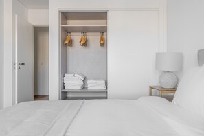 2 Schlafzimmer, Bügeleisen/Bügelbrett, WLAN, Bettwäsche