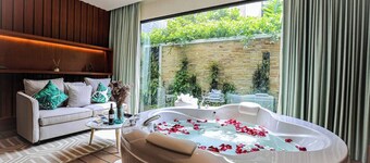Pool Suite Chiang Mai By 59 Team