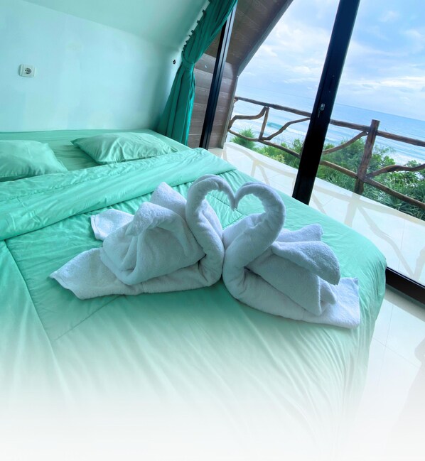 Deluxe Double Room, Beach View | Desk, laptop workspace, free WiFi - OSANNA BEACH RESORT (Gunturharjo)