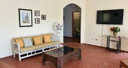 Charming 3-bedroom house with WiFi, AC in brilliant San José de las Matas