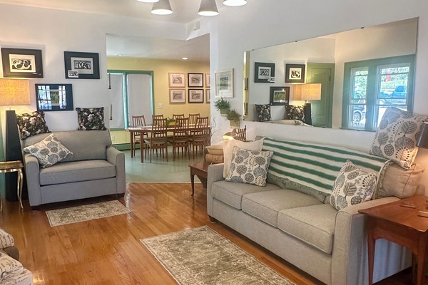 Televisor intel·ligent i llibres