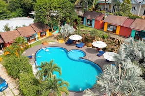Piscina externa