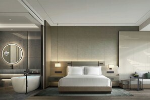 Premium Room, 1 King Bed, City View